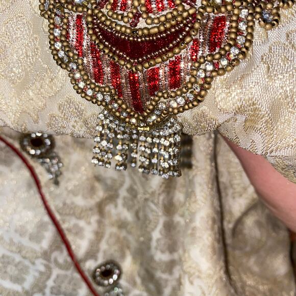 ND Nite 'n' Day Cream Embellished Rhinestone Indian Top Women's Size XS - Picture 5 of 10